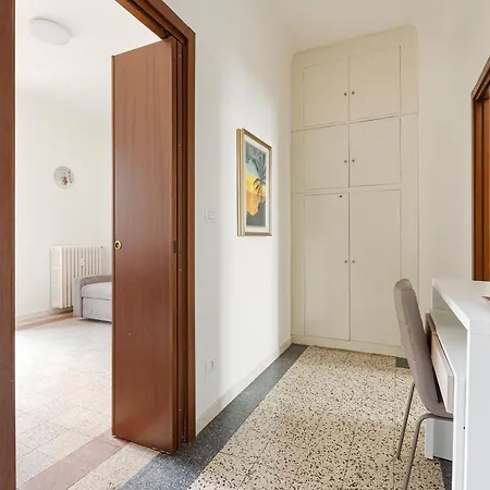 Apartment Guesthost - Ca' Granda M5 Bright *