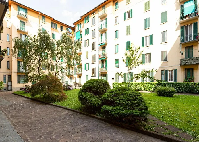 Apartment Guesthost - Ca' Granda M5 Bright *