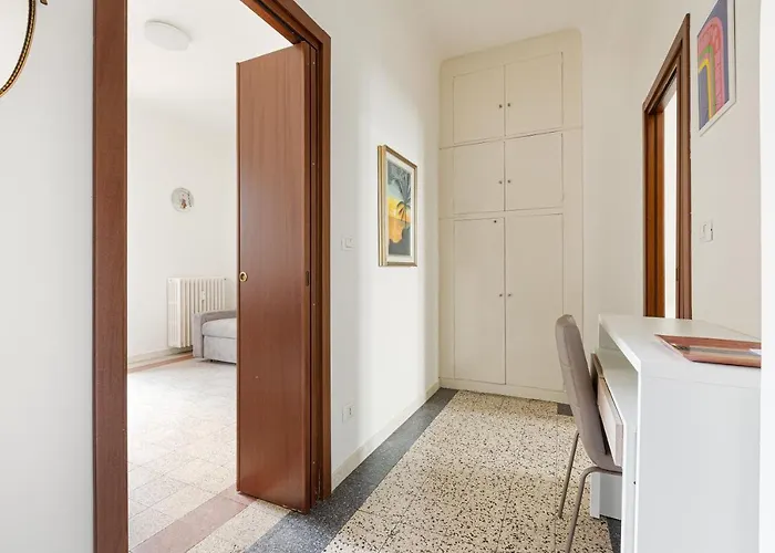 Apartment Guesthost - Ca' Granda M5 Bright *