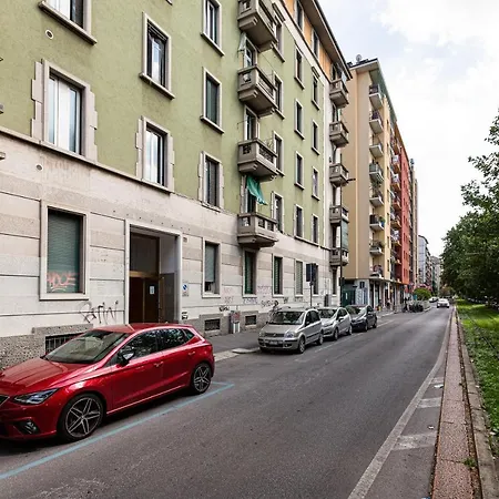 Guesthost - Ca' Granda M5 Bright * Milano